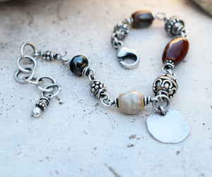 Bali Silver. Porcelain Beaded Bracelet. All Silver Jewelry. 03193