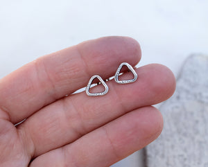 Triangle Post Stud Earrings. Fine Silver Jewelry. Minimalst Jewelry. 64193