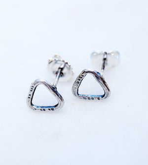 Triangle Post Stud Earrings. Fine Silver Jewelry. Minimalst Jewelry. 64193