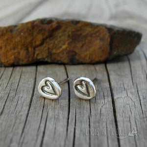 Rustic Heart Post Earrings. Pure Silver Post Stud Earrings. Minimalist Jewelry. 61493